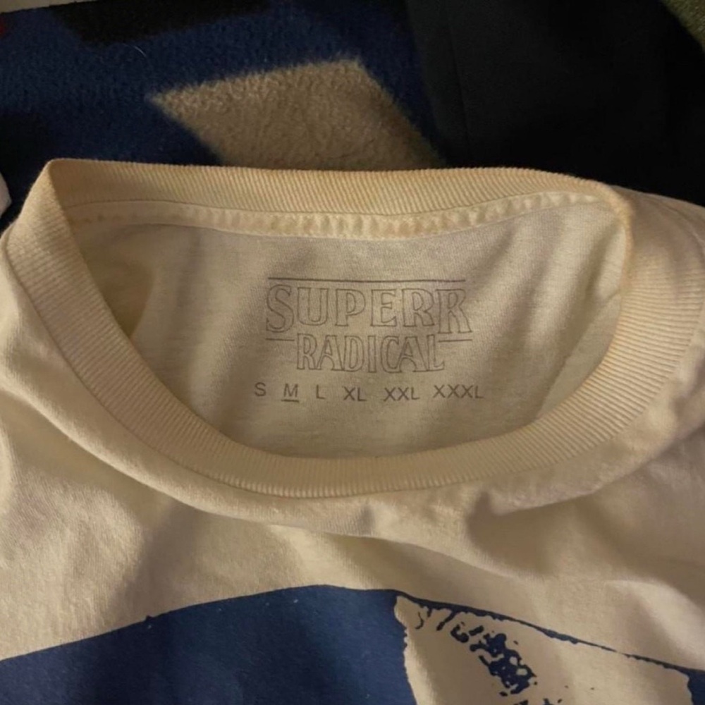 SUPERRRADICAL White Graphic T-Shirt - Picture 11 of 11
